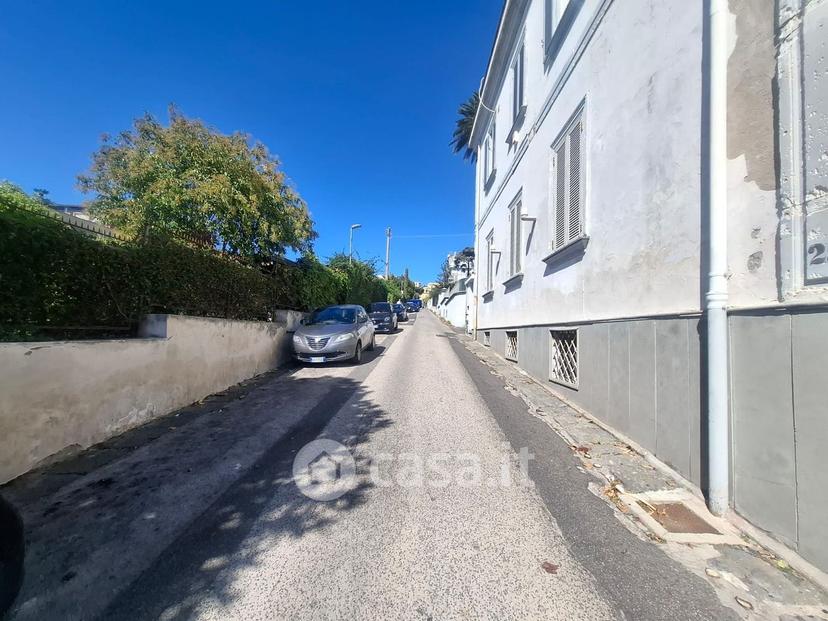 Bilocale in Via Posillipo — foto 19 di 21