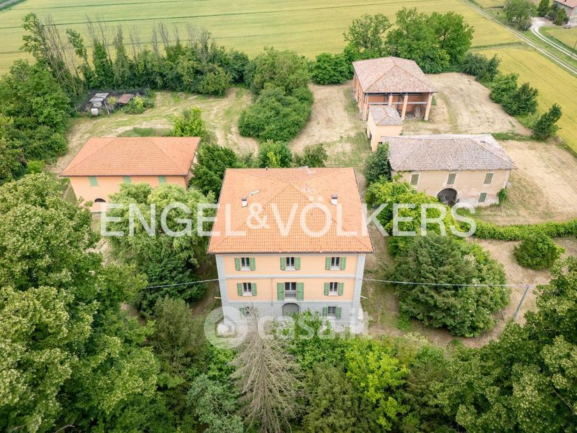 Villa in Via Statale 276 — foto 23 di 40
