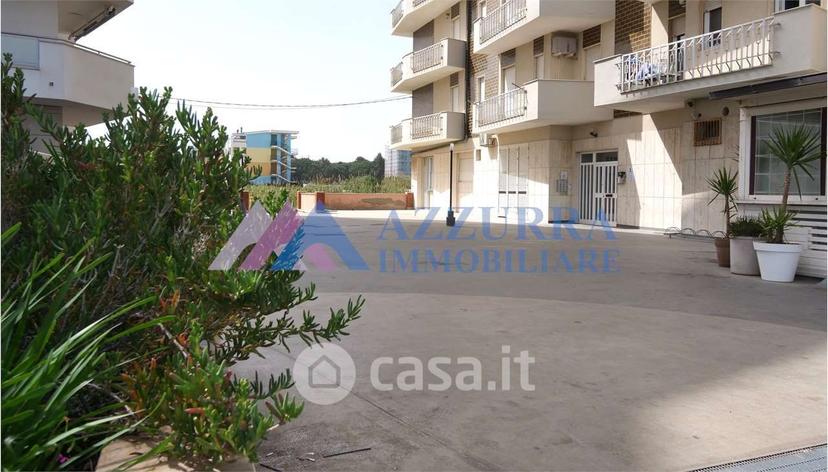 Trilocale in Viale Enrico Berlinguer 2 — foto 10 di 11