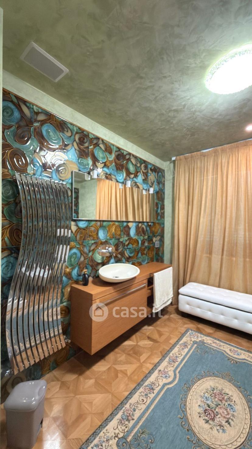 Villa in Via Leonardo da Vinci 19 — foto 37 di 49