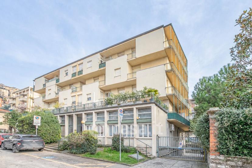 Bilocale in Via Carlo Vigliani 4 — foto 37 di 39