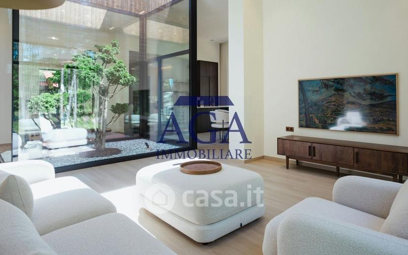 Villa in Viale degli Alpini 31 — foto 5 di 26