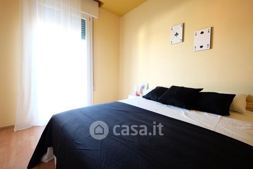 Stanza in Via Carlo Cattaneo 25 — foto 10 di 11