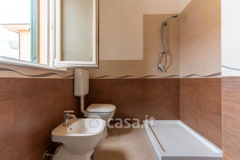 Quadrilocale in Viale delle Madonie 32 — foto 25 di 28