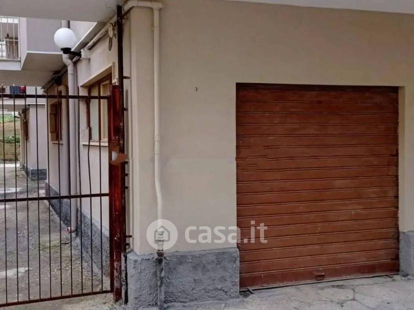 Trilocale in Via Lussemburgo — foto 17 di 18
