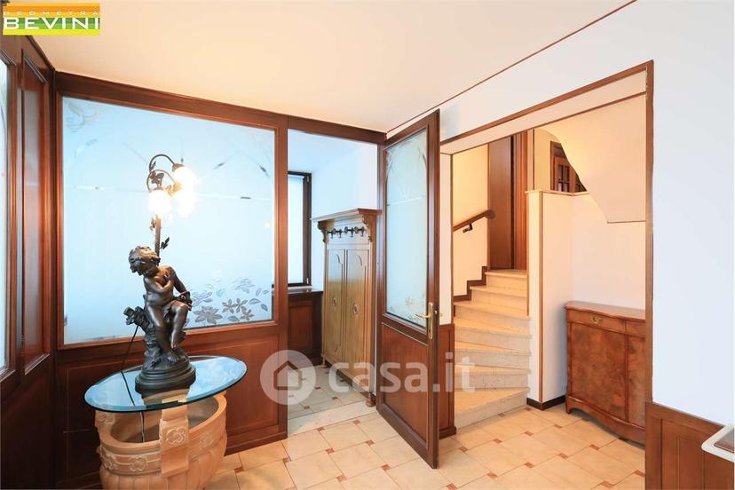 Appartamento in Via Michele Fusco 88 — foto 16 di 47