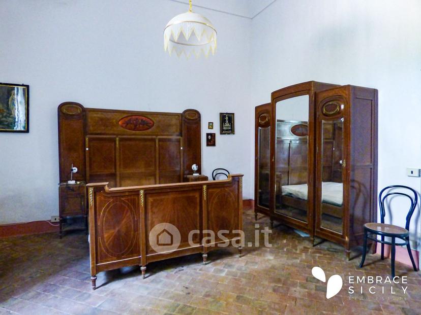 Villa in Villa Bibbia — foto 37 di 39