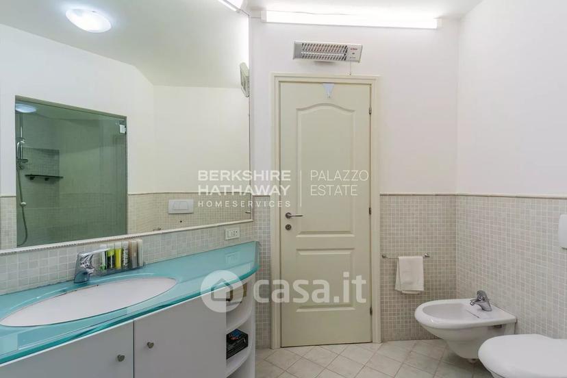 Villa in Via Paolo Carcano — foto 15 di 88