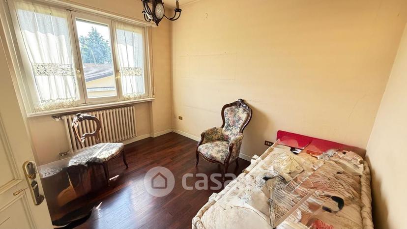 Trilocale in Via Monsignor G. Rizzi 58 — foto 17 di 37