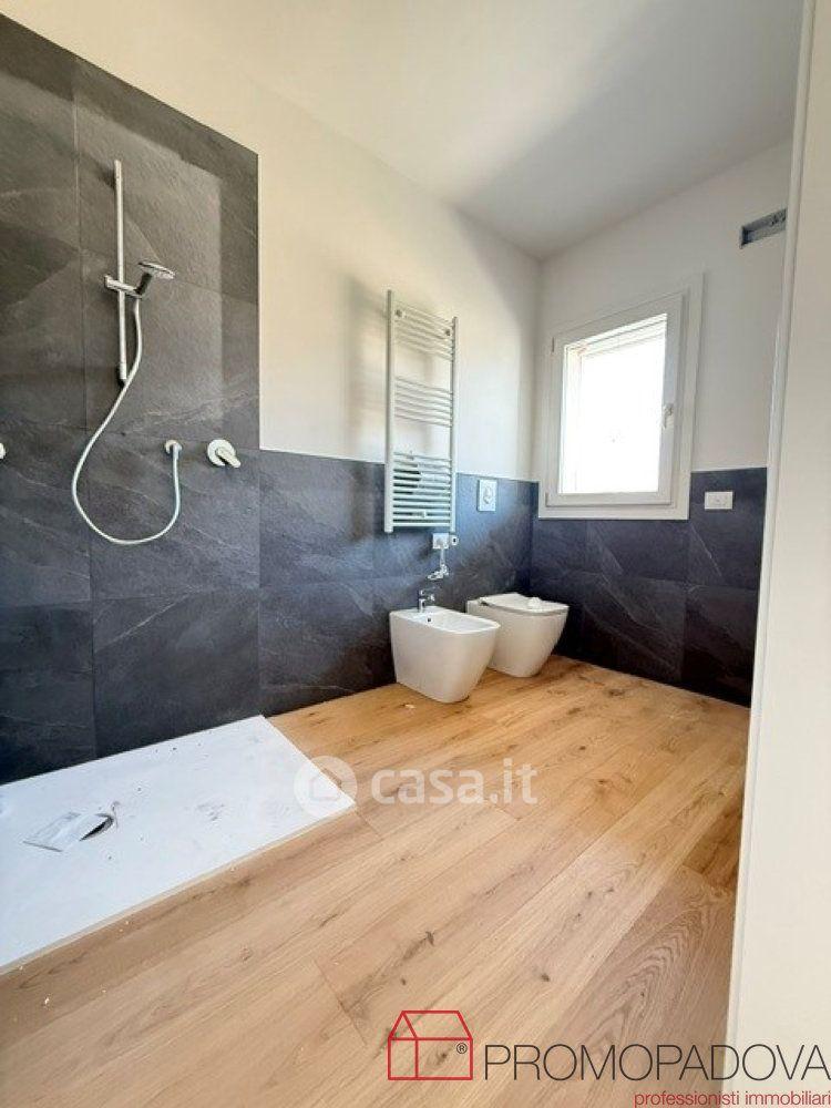 Appartamento in Via Rimini — foto 25 di 35