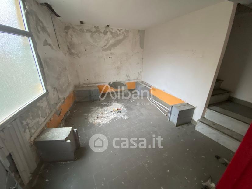 Appartamento in Via XX Settembre 35 — foto 25 di 44