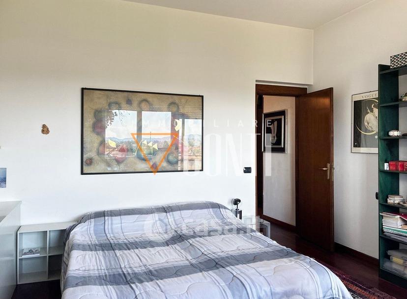 Villa in Via D. Bernacchi — foto 12 di 35