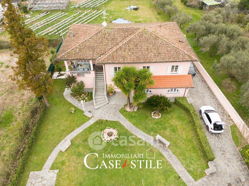 Villa in Via Arena 30 — foto 3 di 36