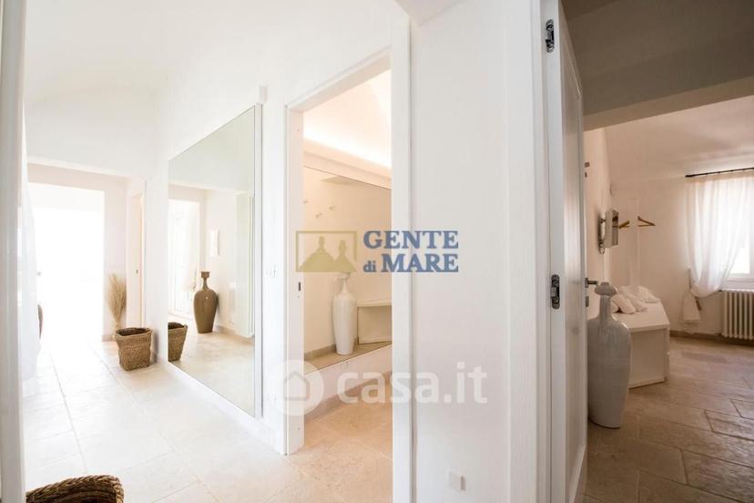 Villa in Via del Mare 1 — foto 4 di 63