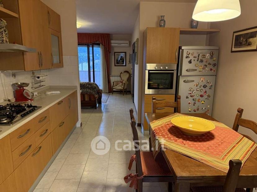 Quadrilocale in Via della Costituzione — foto 21 di 31