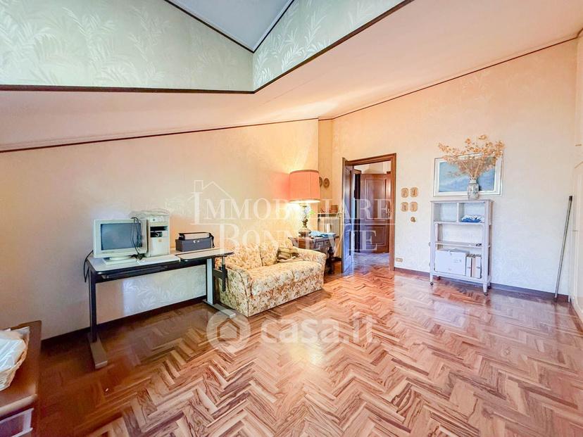Villa in Via Marinotti — foto 37 di 58