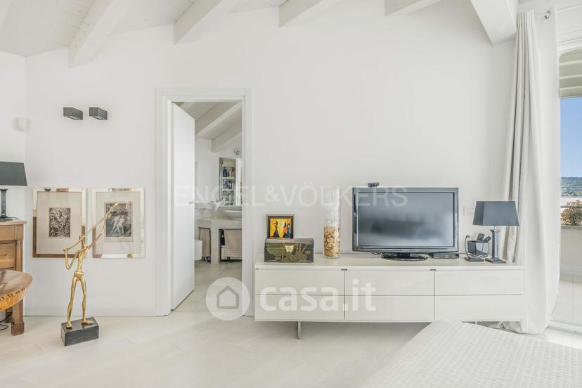 Villa in Via delle Carbonaie 14 — foto 30 di 38