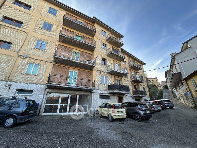 Trilocale in Via Adinolfi 13 — foto 14 di 19