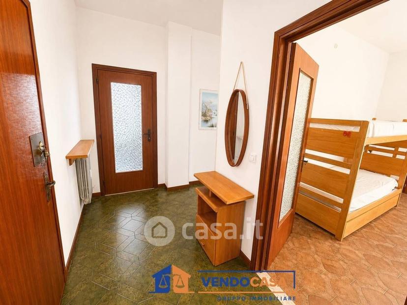 Trilocale in Piazza della Pace — foto 15 di 17