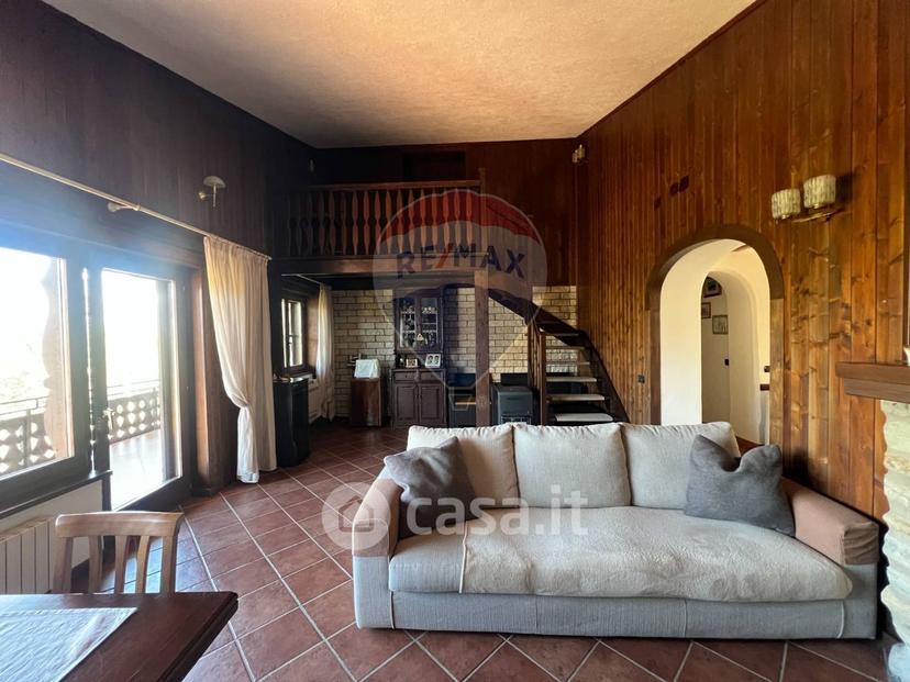 Villa in Via Torre 31 — foto 13 di 36