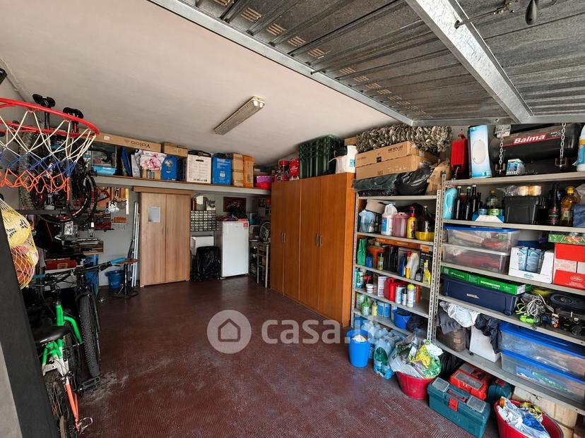 Trilocale in Via della Viola 15 — foto 20 di 33