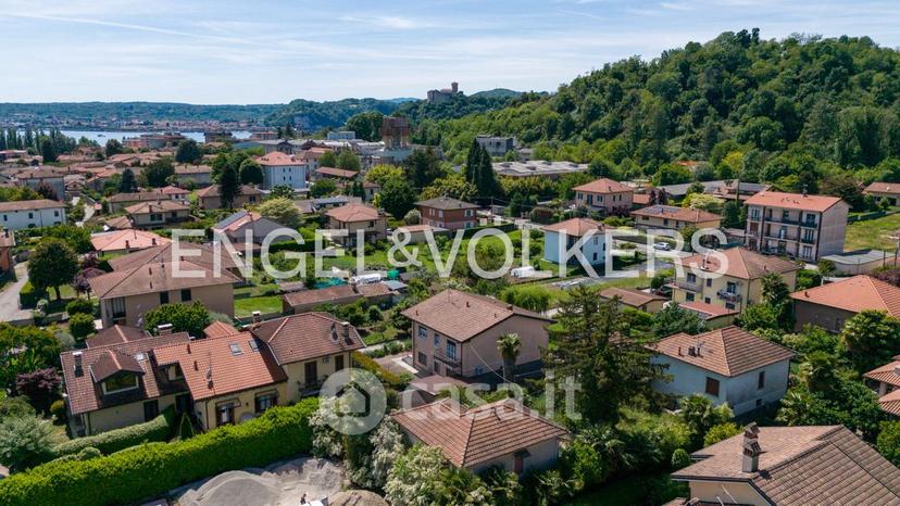 Villa in Via Mozart 7 — foto 17 di 35