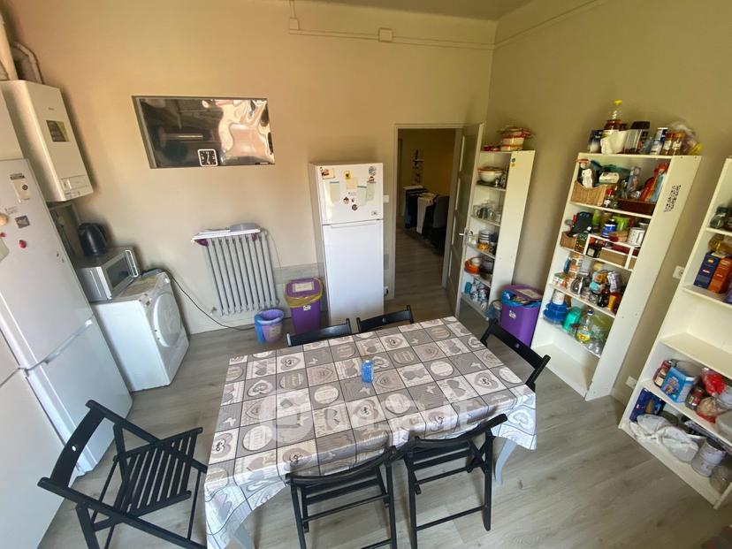 Stanza in Via Gaetano Previati 6 — foto 14 di 34
