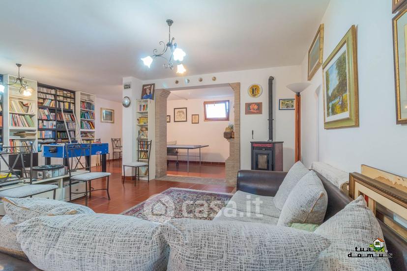 Villa in Via degli Ulivi 2 — foto 7 di 40