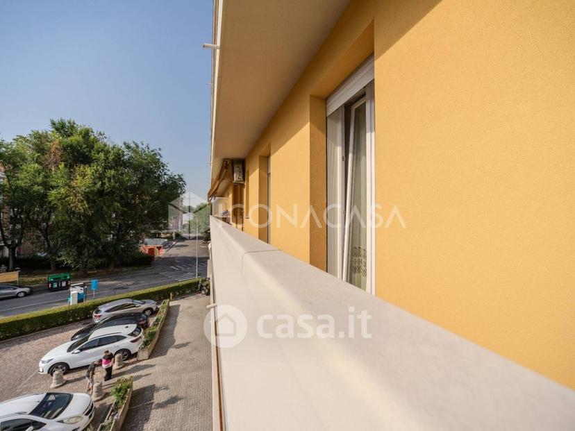 Trilocale in Via della Resistenza 2 — foto 4 di 86