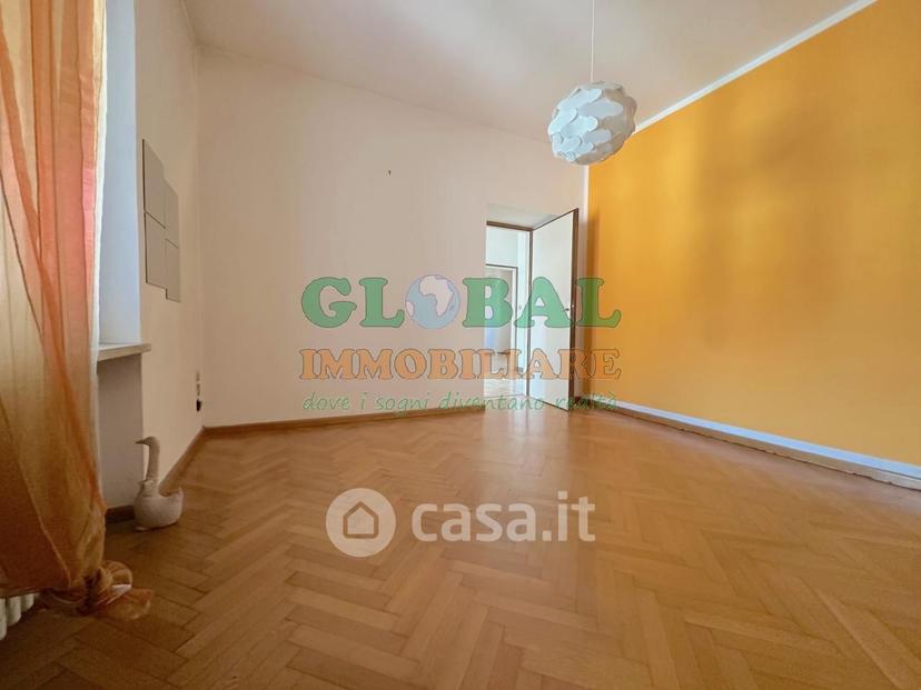 Trilocale in Via Fratelli 43 — foto 25 di 28