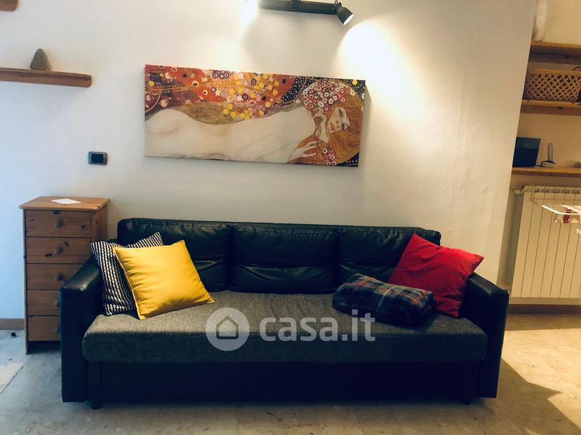 Trilocale in Via Lorenzo Viani — foto 5 di 9