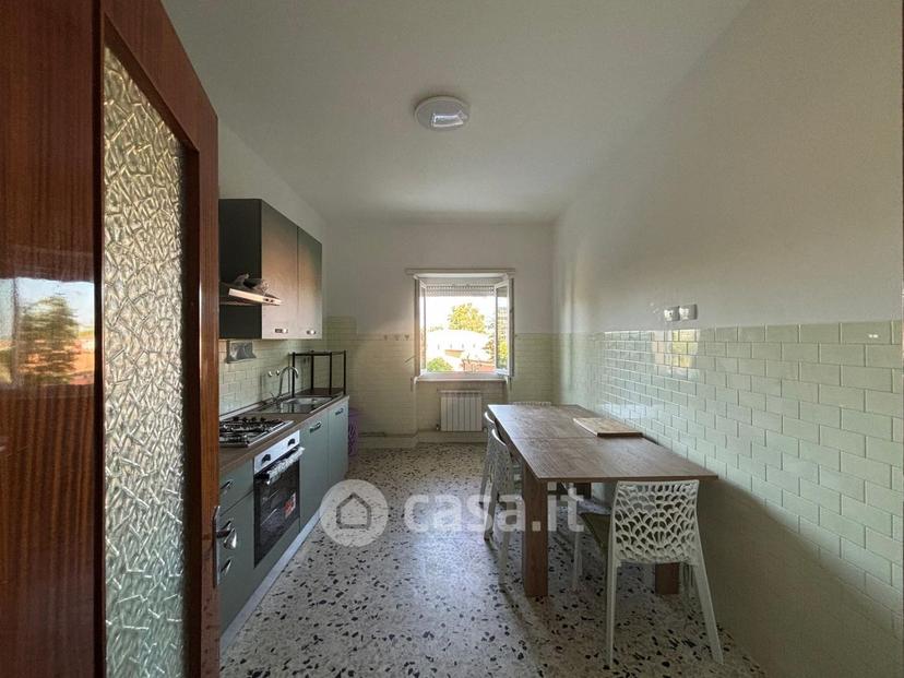Stanza in Via Torre San Biele — foto 18 di 38