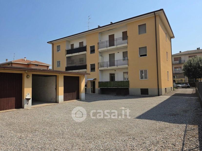 Trilocale in Via Cesare Battisti — foto 12 di 53