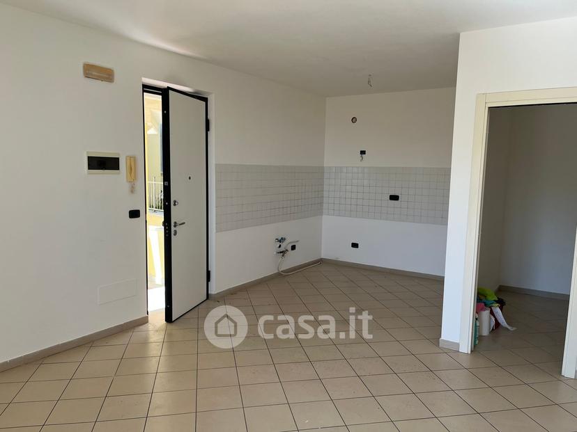 Trilocale in Via Bergiola — foto 14 di 23