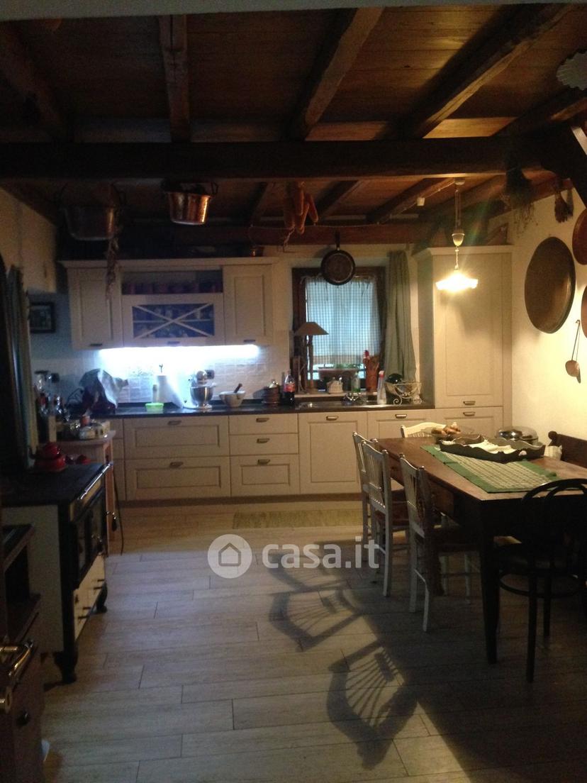 Villa in Frazione Cassego — foto 11 di 22
