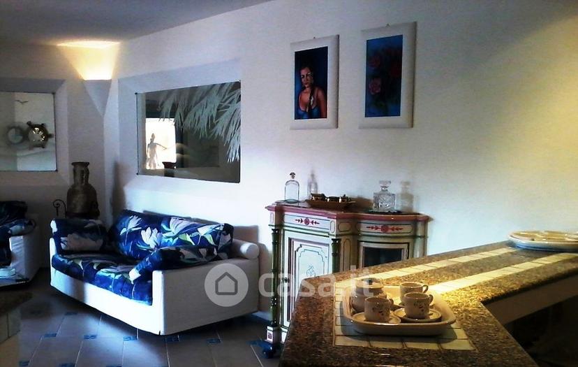 Trilocale in Via dei Velieri 5 — foto 44 di 55