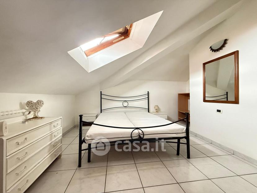 Bilocale in Via della Rinascita 9 — foto 3 di 14