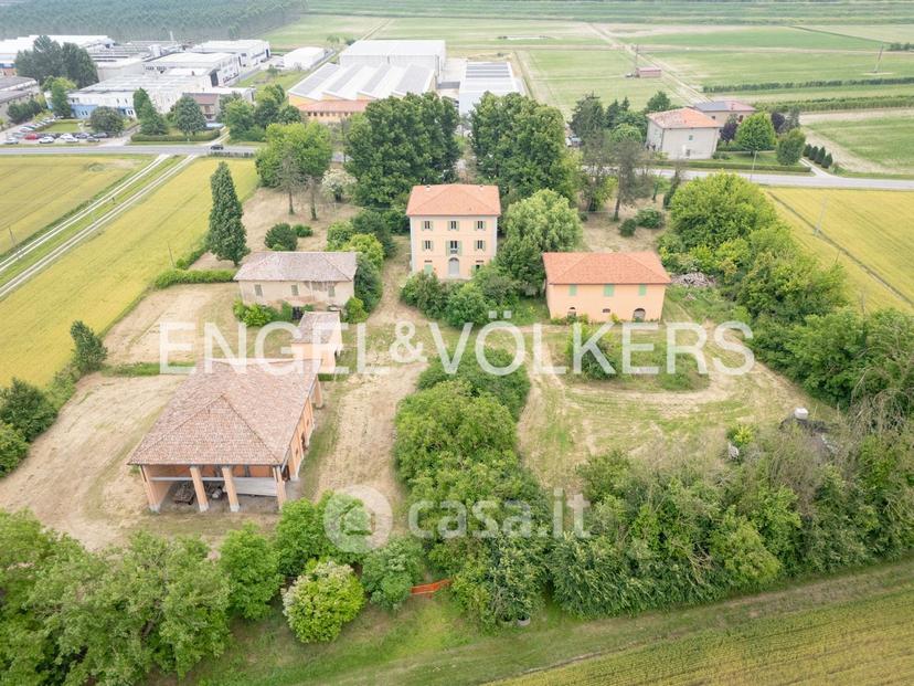 Villa in Via Statale 276 — foto 34 di 40
