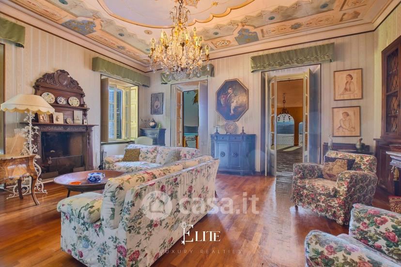 Villa in Via Novara 21 — foto 32 di 69