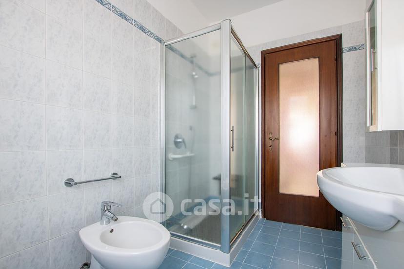 Quadrilocale in Via Corno d'Aquilio 15 — foto 17 di 44