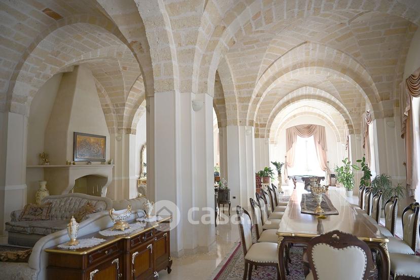 Villa in Via Giulio Cesare 62 — foto 20 di 105