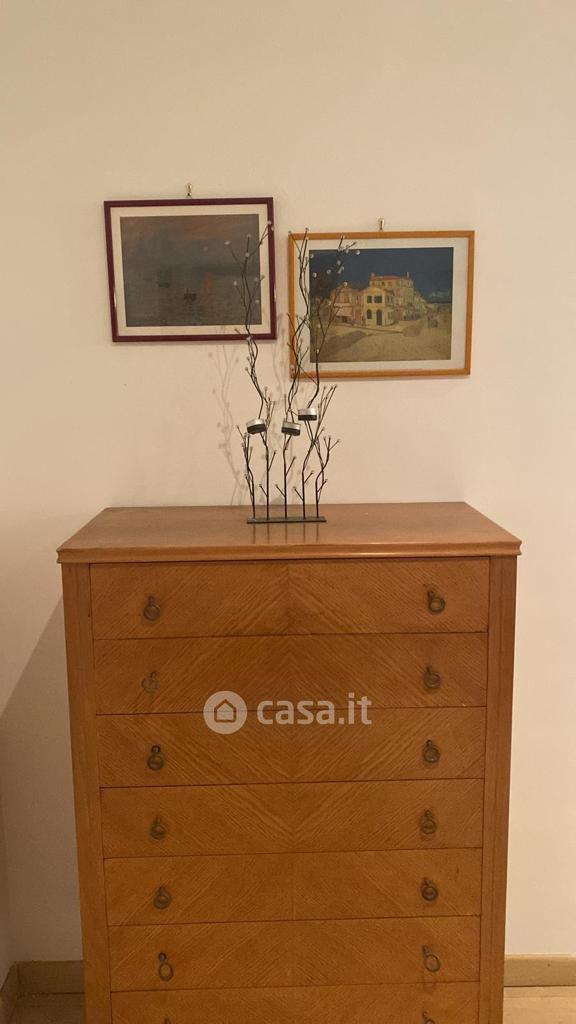 Bilocale in Via Emilio Praga 23