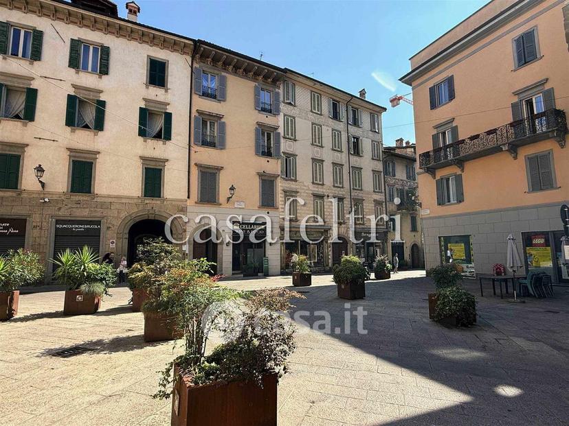 Monolocale in Via Pignolo 23 — foto 5 di 27