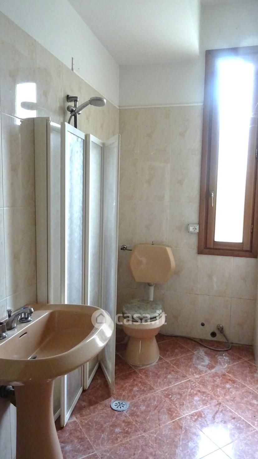Villa in Via F. Caracciolo — foto 5 di 37