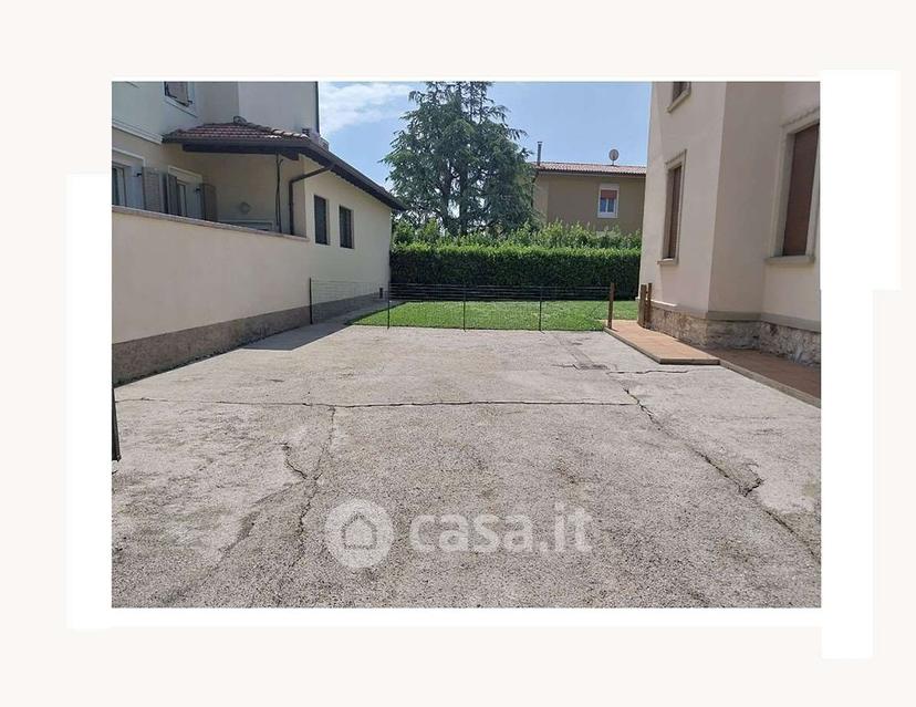 Villa in Via IV Novembre — foto 47 di 60