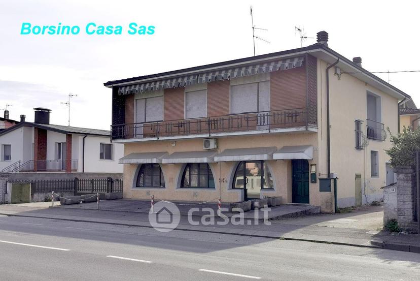 Bilocale in Via Camisano — foto 2 di 15