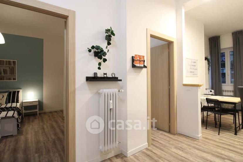 Stanza in Via Ambaraga 77 — foto 3 di 26