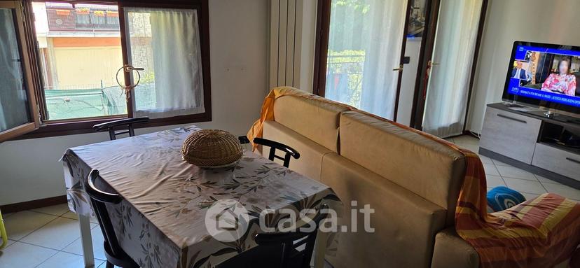 Bilocale in Via Lecco — foto 4 di 22