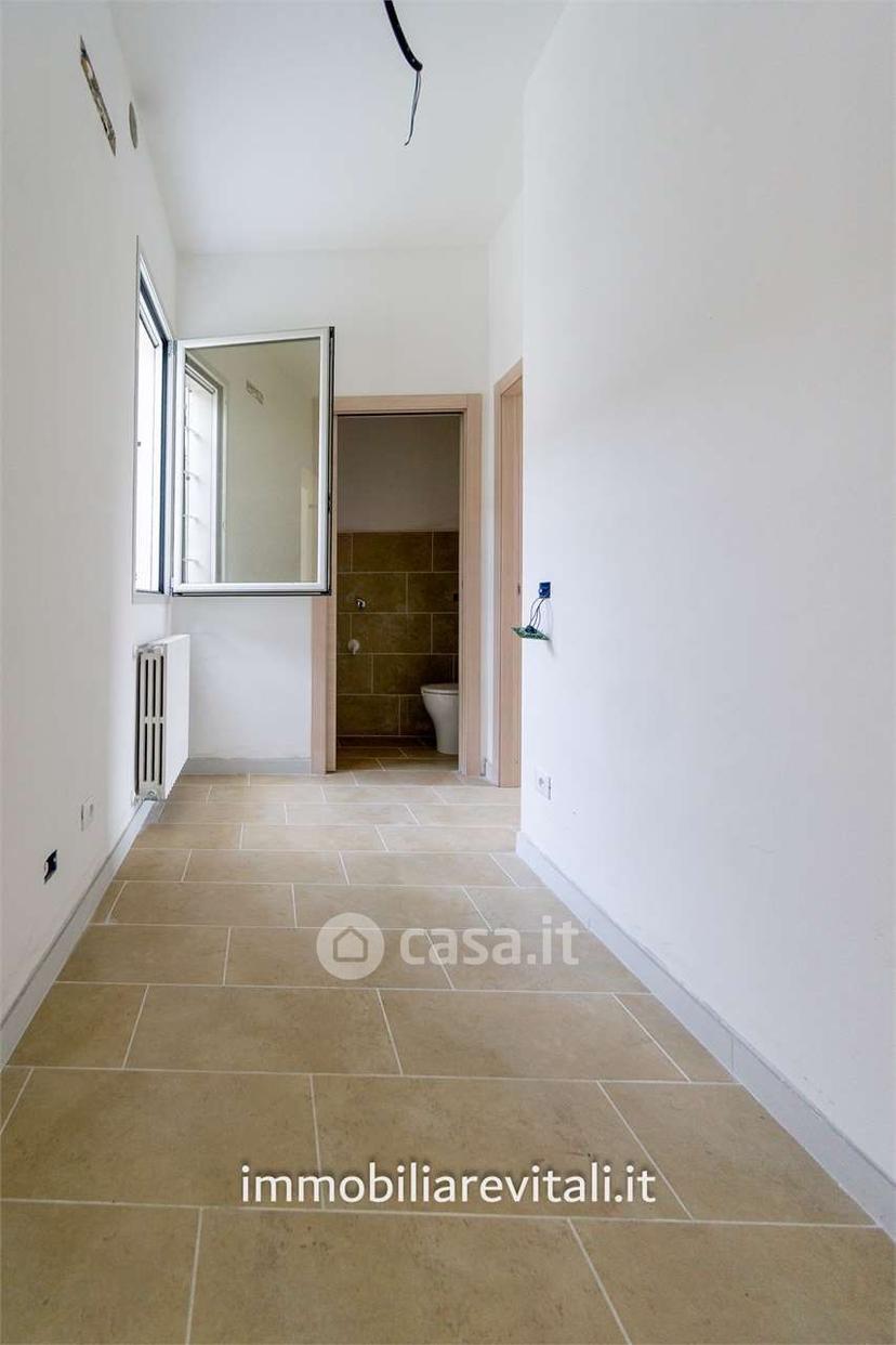 Trilocale in Via Re Amato — foto 18 di 18
