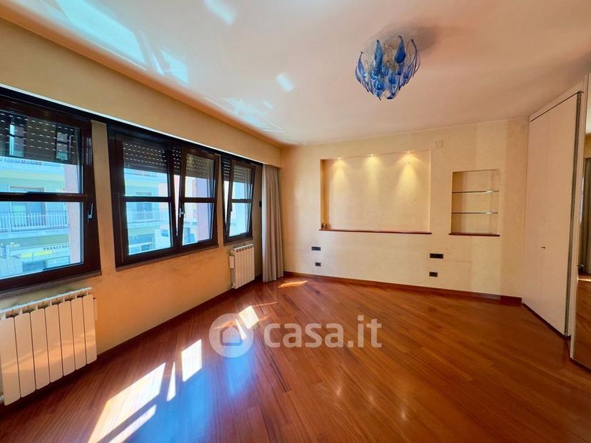 Appartamento in Viale Monsignor Secondo Bologna — foto 36 di 59